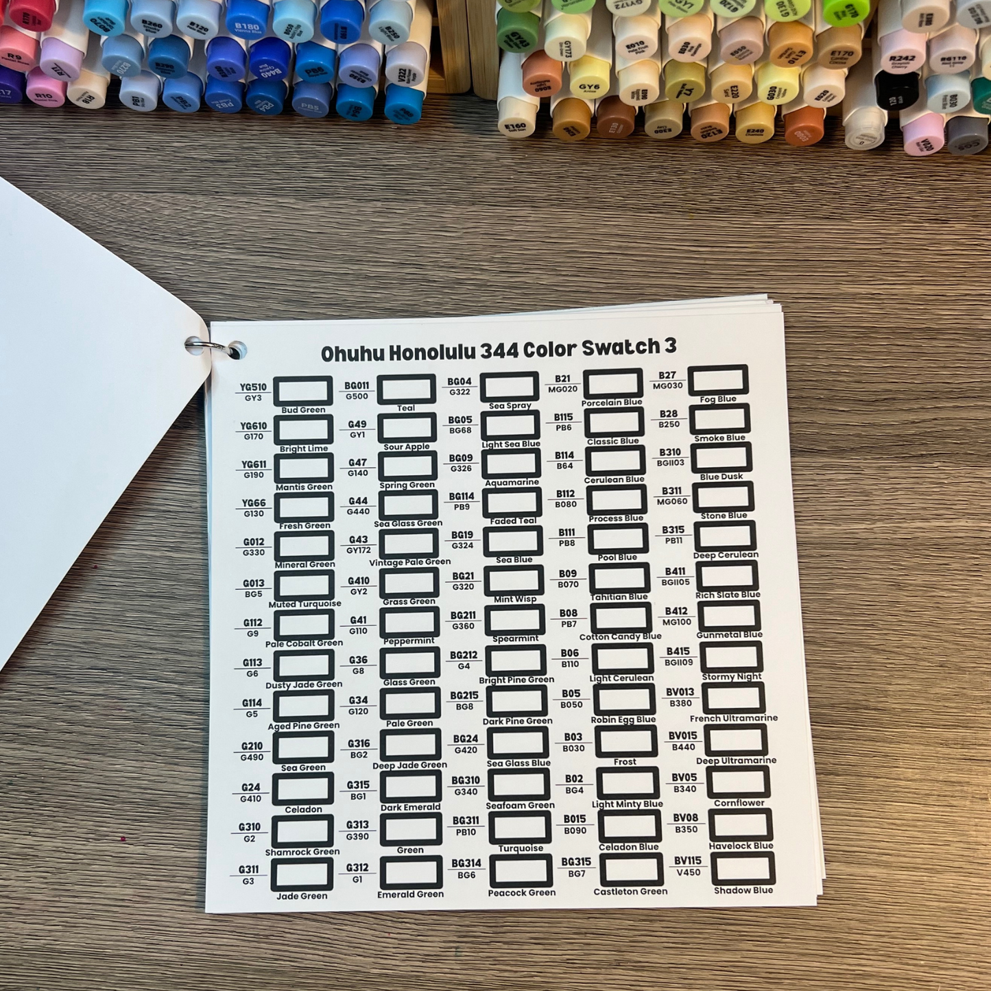Ohuhu Honolulu 344 Color Swatch Kit by Wook Books